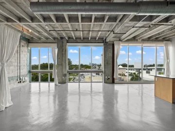 8101  Biscayne Blvd R-408, Miami, FL 33138