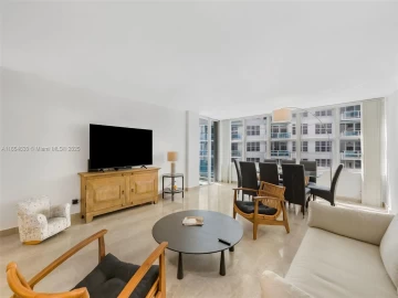 5151  Collins Ave 730 +DEN, Miami Beach, FL 33140