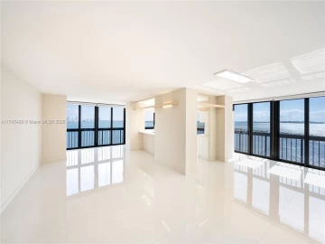 2333  Brickell Ave 1701, Miami, FL 33129