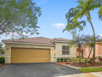 1022  Bluewood Ter , Weston, FL 33327