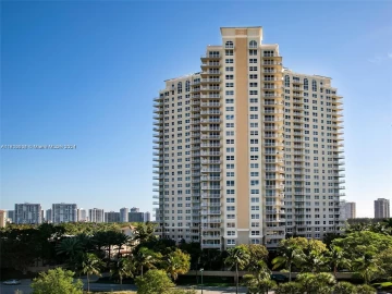 19501 W Country Club Dr 912, Aventura, FL 33180