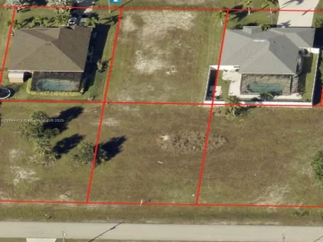 1407 NE 33RD TER, Cape Coral, FL 33909