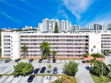 2903  Point East Dr K207, Aventura, FL 33160