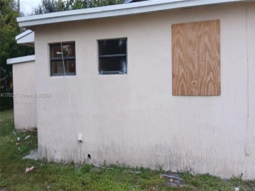 3381 NW 210th Ter, Miami Gardens, FL 33056