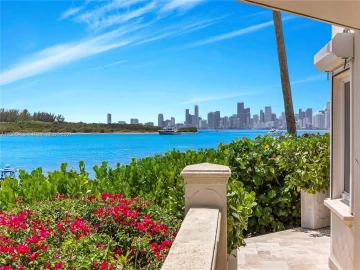 2013  Fisher Island Dr 2013, Miami Beach, FL 33109