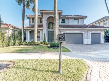 2426  Deer Creek Rd , Weston, FL 33327