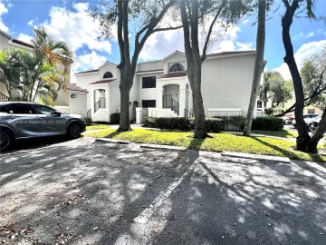 11991 NW 11th St 11991, Pembroke Pines, FL 33026