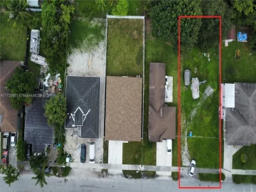 5209 SW 22nd St, West Park, FL 33023