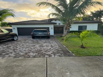 1585 NW 14th Ter, Homestead, FL 33030