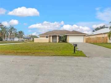 1800  Rawdon St NW, Palm Bay, FL 32907