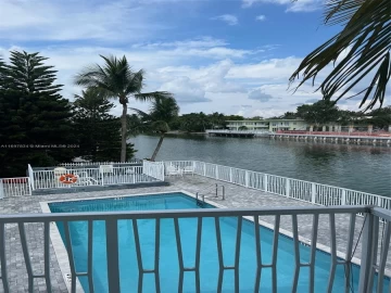 1233  Marseille Dr 12, Miami Beach, FL 33141