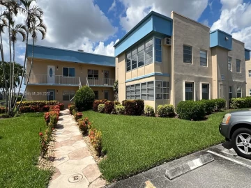 195  Burgundy E, Delray Beach, FL 33484