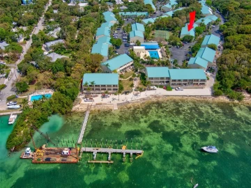 87200  Overseas Hwy M9, Islamorada, FL 33036