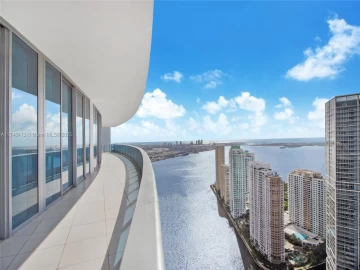 200  Biscayne Boulevard Way PH5304, Miami, FL 33131