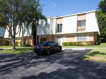 3615  Citrus Trce 4, Davie, FL 33328