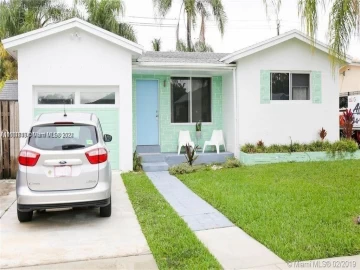 325 SE 3rd Pl, Dania Beach, FL 33004