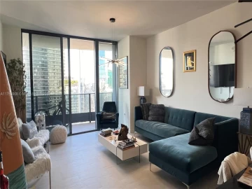 1000  Brickell Plz 4814, Miami, FL 33131