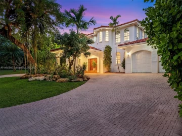 145 W Sunrise Ave, Coral Gables, FL 33133