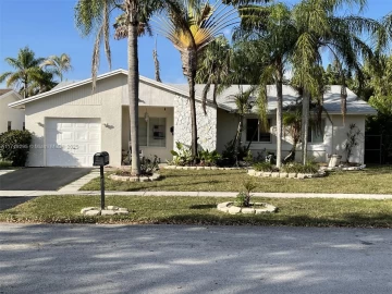 16841  Royal Poinciana Dr , Weston, FL 33326