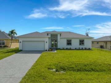 638 SW 12th St, Cape Coral, FL 33991