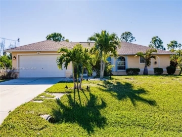 5225  Anchorage DR, Cape Coral, FL 33956