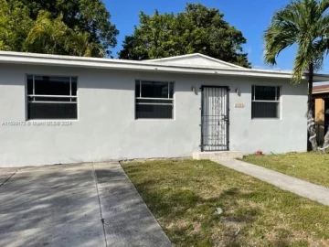 2031  NW 68 ST, Miami, FL 33147