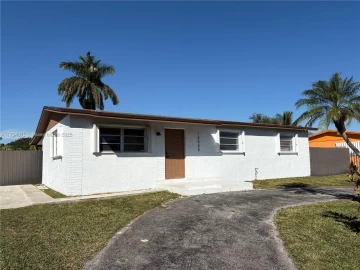 14505 SW 298th Ter, Homestead, FL 33033