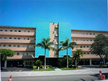 200 NE 14th Ave 218, Hallandale Beach, FL 33009