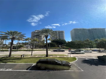 10210  Collins Ave 202, Bal Harbour, FL 33154