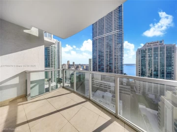 1060  Brickell Ave 2805, Miami, FL 33131