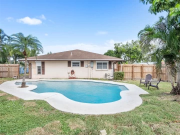 1921 NW 40th Ct, Oakland Park, FL 33309