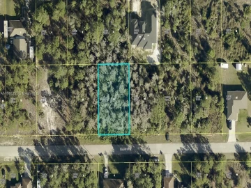 721  ALAMO ST E, Other City - In The State Of Florida, FL 33974