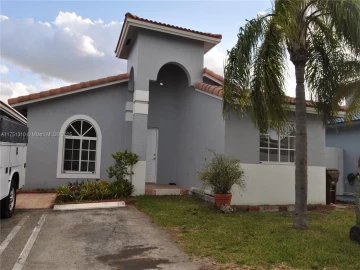 7001 W 35th Ave, Hialeah, FL 33018