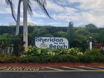 1480  Sheridan 13B, Hollywood, FL 33020