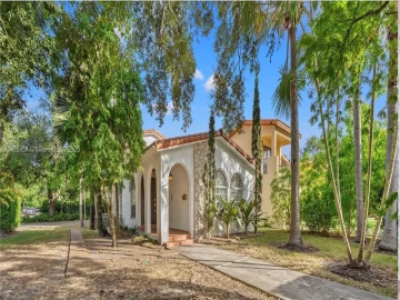 4005  Alhambra Cir , Coral Gables, FL 33146