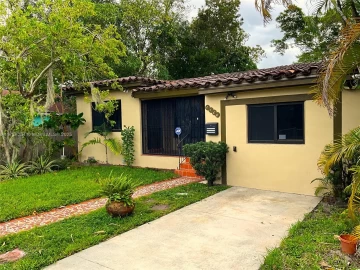 1166  NW 47th Terrace , Miami, FL 33127