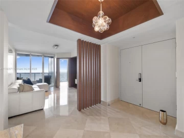 18911  Collins Ave 1004, Sunny Isles Beach, FL 33160