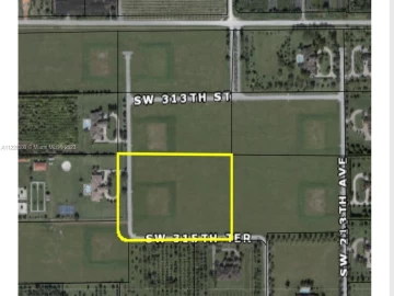 001 SW 215 av, Homestead, FL 33030