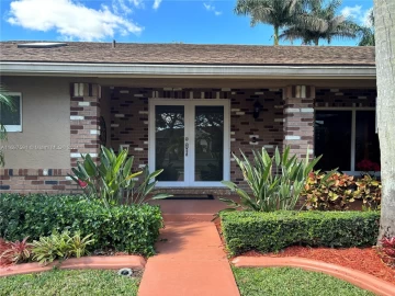 1351  White Stone Way, Davie, FL 33325