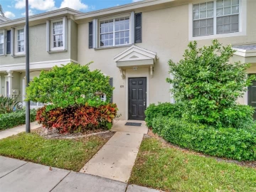 809  Kokomo Key Ln, Delray Beach, FL 33483