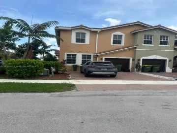 2450 SE 14th Ct 2450, Homestead, FL 33035