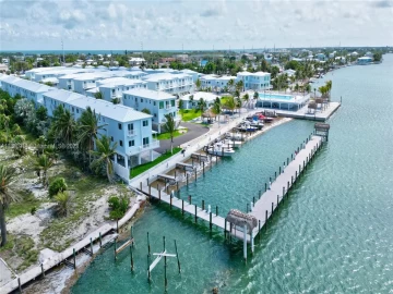 10877  Overseas Highway 26A, Marathon, FL 33050