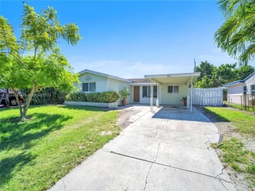 6640  Evans St, Hollywood, FL 33024