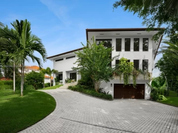 325  Campana Ave, Coral Gables, FL 33156