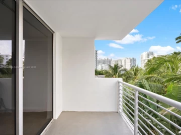 1605  Bay Rd 503, Miami Beach, FL 33139