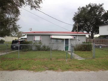 1047  5th Street, Bulkhead Ridge, FL 34974