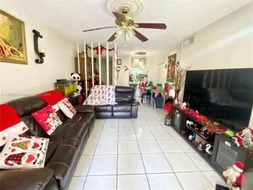 1900 W 68th St F108, Hialeah, FL 33014