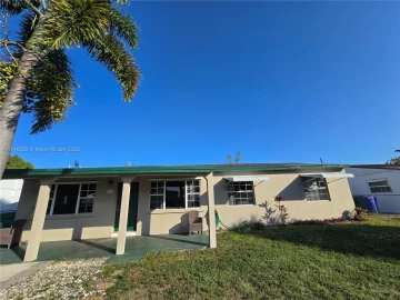 2100 SW 46th Ter, Fort Lauderdale, FL 33317