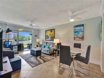 9181  Sunrise Lakes Blvd 109, Sunrise, FL 33322