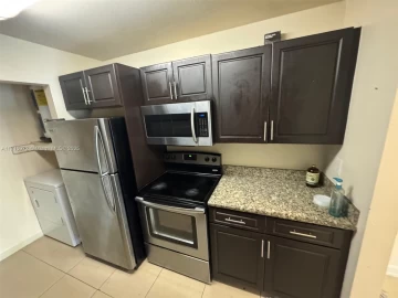 8787 NW 39th St 8787, Sunrise, FL 33351